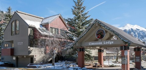 CIMARRON LODGE