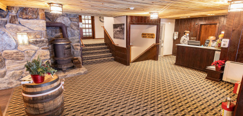 THE MOUNTAIN INN image 3